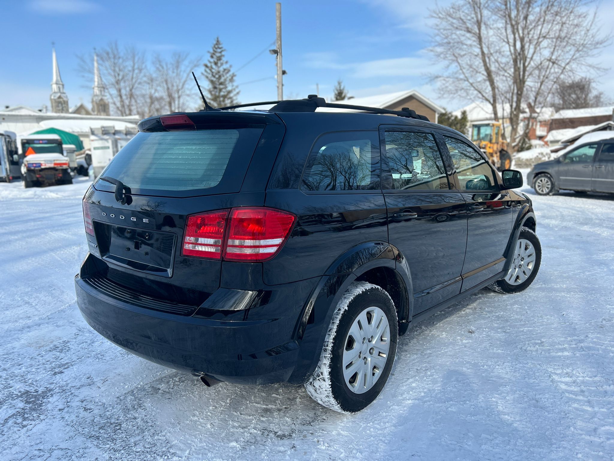 Vehicle Gallery Image
