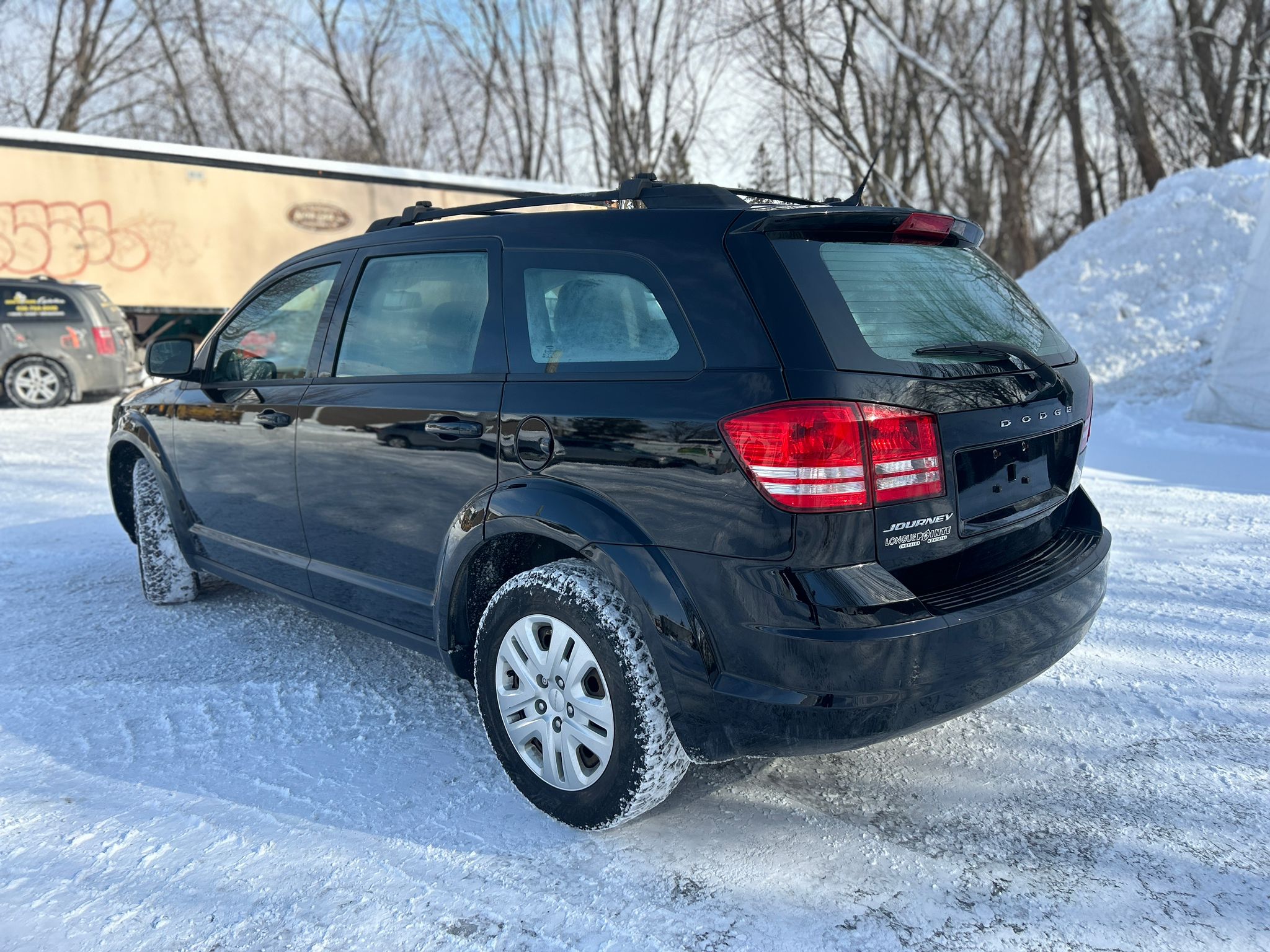 Vehicle Gallery Image