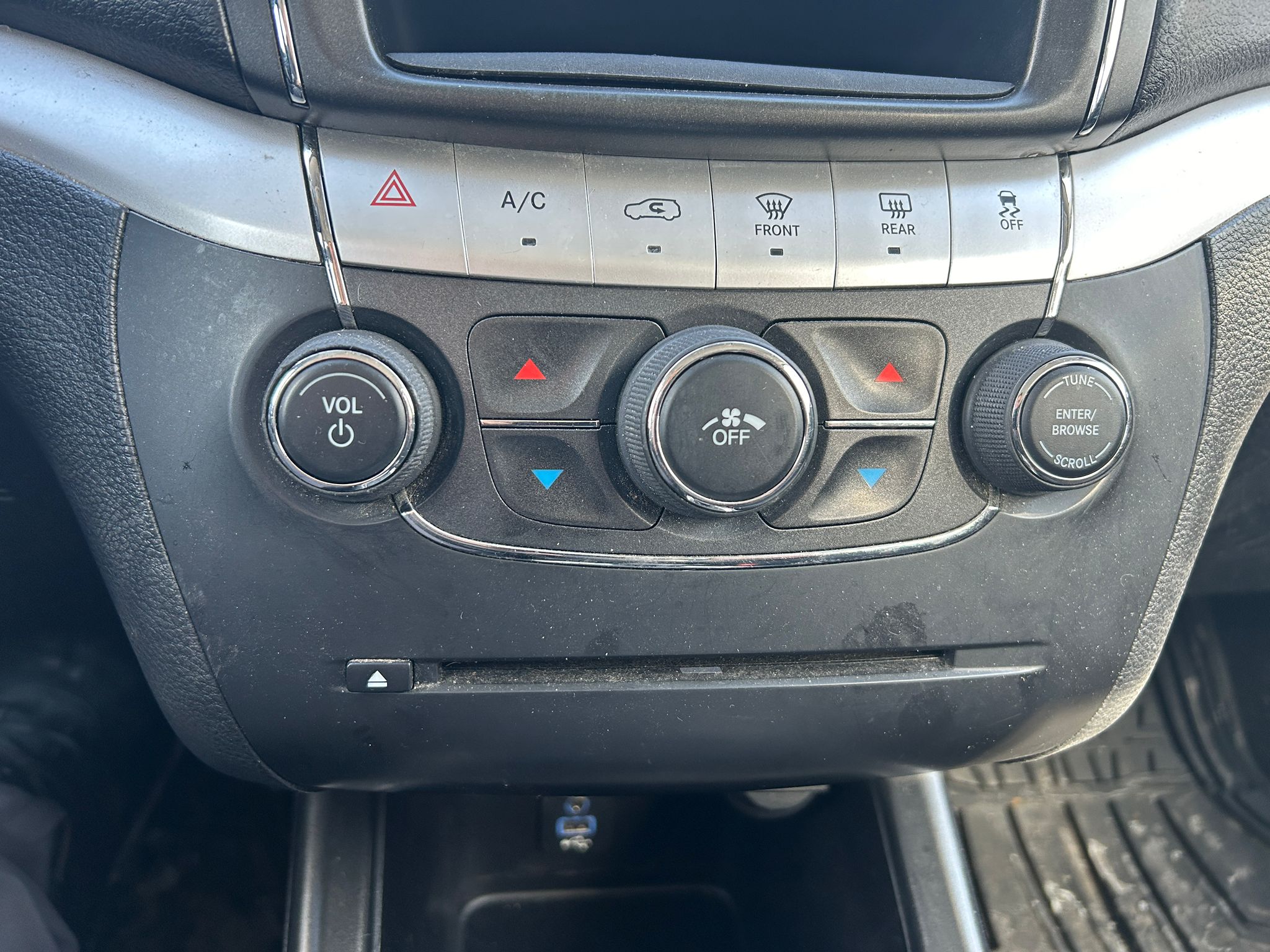 Vehicle Gallery Image